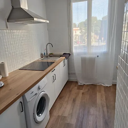 Proche Centre / 3 Apartament *